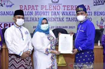 Sah, Kasmari-Bagus Santoso ditetapkan sebagai Bupati dan Wakil Bupati Bengkalis