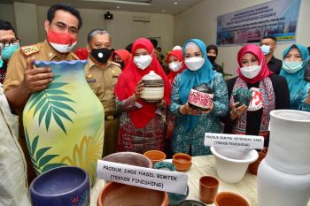 Mewujudkan seribu perempuan Sulsel semakin berdaya