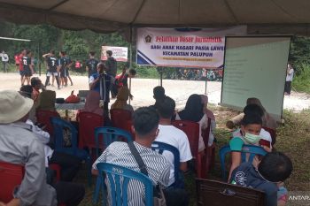 PWI Agam latih pemuda Pasia Laweh dasar jurnalistik