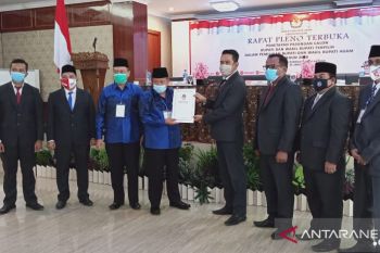 KPU Agam tetapkan AWR-Irwan Fikri sebagai bupati/wabup terpilih