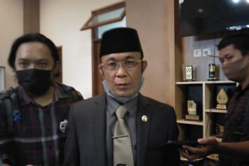 Pemkot Mataram mengkaji kelanjutan simulasi PTM