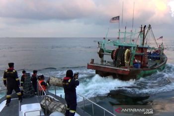 Dua pelaku pengeboman ikan ditangkap