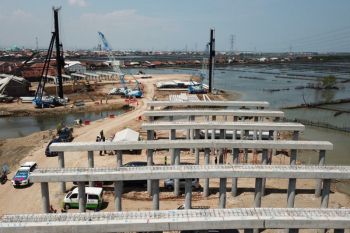 Ganjar minta sosialisasi gencar tol Semarang-Demak untuk atasi kendala