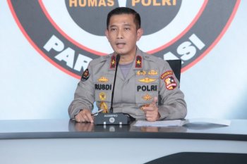Ambroncius tak ditahan pasca-diperiksa kasus rasisme ke Natalius