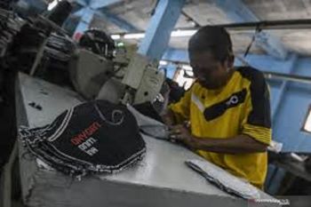 Menko Airlangga Hartarto sebut proyeksi alokasi PEN 2021 capai Rp553,09 triliun