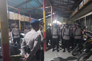 Puluhan anggota Brimob dikerahkan ke Solok Selatan usai penyerangan Polsek Sungai Pagu
