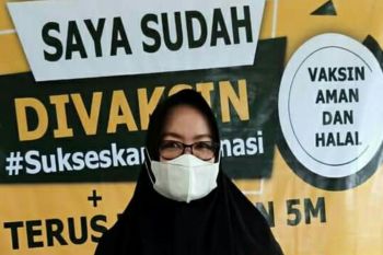 Ketua DPRD Mesuji divaksin COVID-19