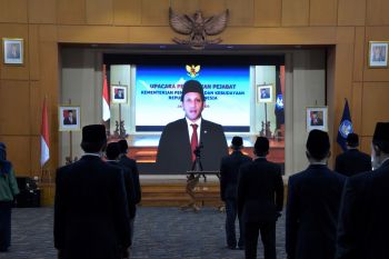 Mendikbud melantik dua pimpinan perguruan tinggi dan pejabat struktural
