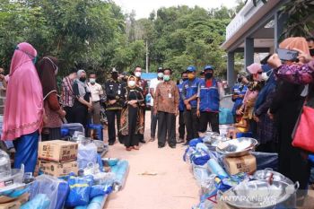 Kemensos salurkan bantuan untuk warga terdampak longsor di Tanjungpinang