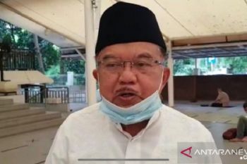 Jusuf Kalla sebut vaksin mandiri dapat percepat capaian target vaksinasi nasional