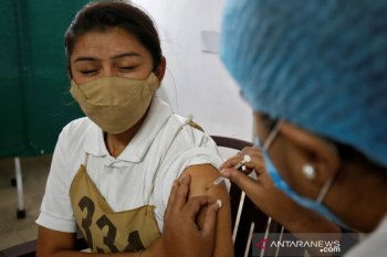 India mengaku miliki banyak vaksin COVID-19 untuk rakyatnya sendiri