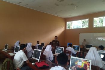 Kacabdin Pendidikan Wilayah IV Sumbar pastikan PBM tatap muka terapkan protokol kesehatan