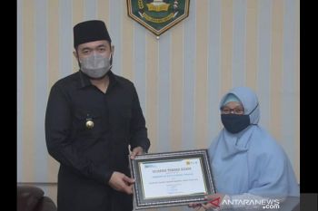 PLN beri penghargaan Pemkot Padang Panjang