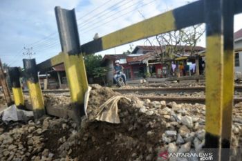 Perlintasan Liar Kereta Api