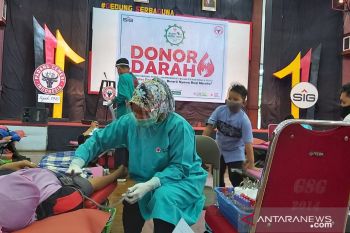 PT Semen Padang sumbangkan 202 kantong darah untuk PMI