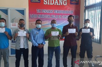 Lima narapidana di Lapas Narkotika Tanjungpinang dikeluarkan  cegah COVID-19