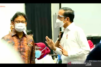 Jokowi ungkap pembahasan dengan lima gubernur soal COVID-19