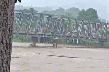 Warga bantaran Sungai Wae Pesi diminta waspada banjir