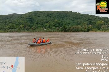 Basarnas Maumere cari korban tengelam di Sungai Wae Pesi, Matim