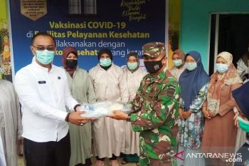 Solok Selatan mulai distribusikan vaksin Sinovac ke Fasilitas Kesehatan