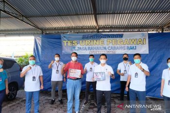 Jasa Raharja Bali dan BNN adakan tes urine seluruh karyawan