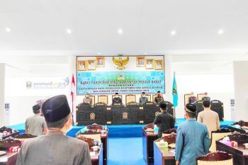 Bupati Pesisir Barat usulkan lima raperda ke DPRD