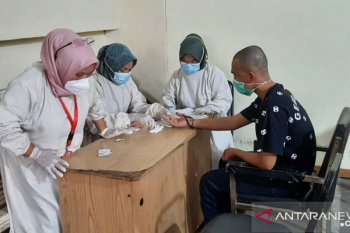 Kasus positif COVID-19 di Indonesia bertambah 8.700  kini jadi 1.174.779 orang