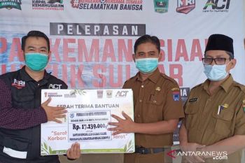 Pemkot Payakumbuh serahkan bantuan untuk korban banjir Sulbar dan Kalsel