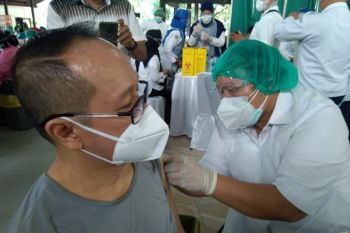 Kemenkes terbitkan surat edaran soal pelaksanaan vaksinasi untuk lansia
