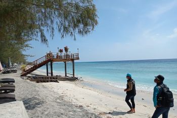 Disbudpar Lombok Utara menyiapkan paket wisata menyelam di tiga gili