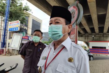 Wali Kota Bandarlampung imbau masyarakat waspadai pohon tumbang dan Banjir