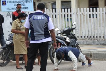 Artikel - Bumi Flobamora bergulat melawan pandemi COVID-19