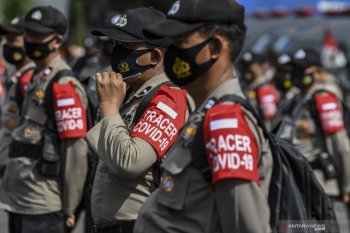 Polri menyiapkan vaksinator COVID-19
