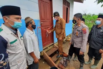 Dibantu UPZ Baznas Semen Padang, Da'i Binaan Dapat Rumah dan 25 Unit Sepeda Motor