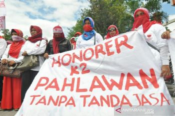 DPRD minta Pemkot Palu pertimbangkan penyeragaman gaji honorer K2