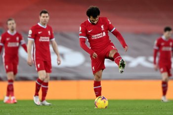 Kisah "Bang Jago" Liga Inggris Jeblok di kandang
