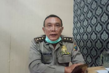 Guru besar USU Prof Yusuf Leonard Henuk mangkir dari panggilan penyidik polisi