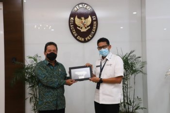 Pulihkan ekonomi, Trenggono-Sandiaga bersepakat kembangkan wisata bahari Indonesia