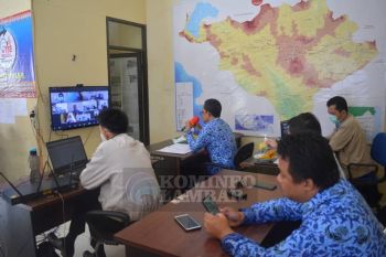 Kominfo Lampung Barat lakukan vicon bahas program aplikasi kemasyarakatan dan pelayanan publik