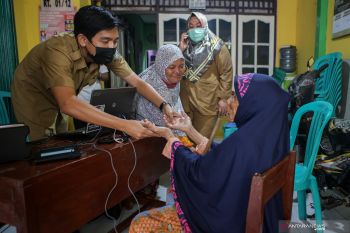 Disdukcapil Tangerang terapkan jemput bola pembuatan administrasi kependudukan