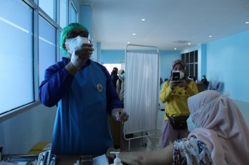 Kemenkes: 1,3 juta orang di Indonesia telah divaksinasi COVID-19