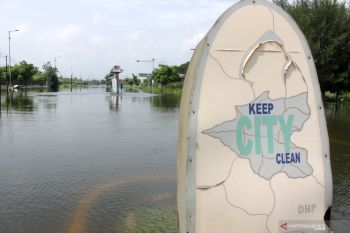 Banjir di Jalan Raya Porong Meluas