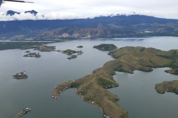 SPEKTRUM-Otsus dan peningkatan kualitas hidup orang asli Papua