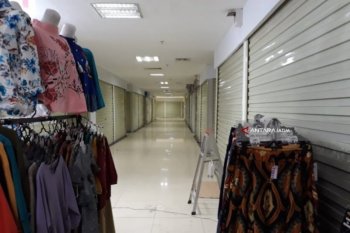 Ratusan kios di Pasar Caruban Baru Madiun tutup akibat pandemi