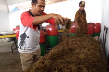 DLH Kota Solok olah sampah organik jadi pupuk kompos