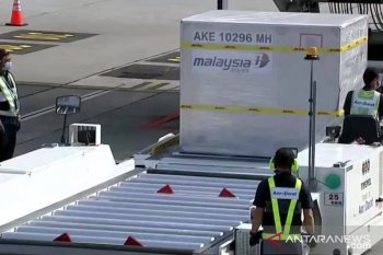 Vaksin Pfizer gelombang pertama tiba di Malaysia