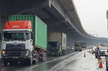Jasa Marga sebut genangan air surut, Tol Japek Km 19 arah Jakarta kembali normal