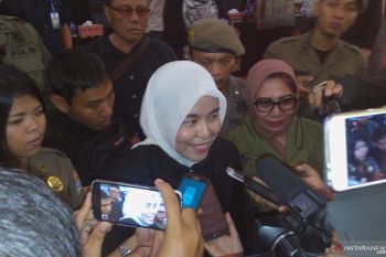 Palembang perbaiki kerusakan halte bus bertahap