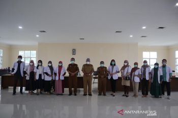 Bupati Buol  minta dokter beri pelayanan kesehatan maksimal ke warga