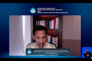 Mendikbud pastikan tak ada sekolah dirugikan dengan mekanisme baru besaran dana BOS